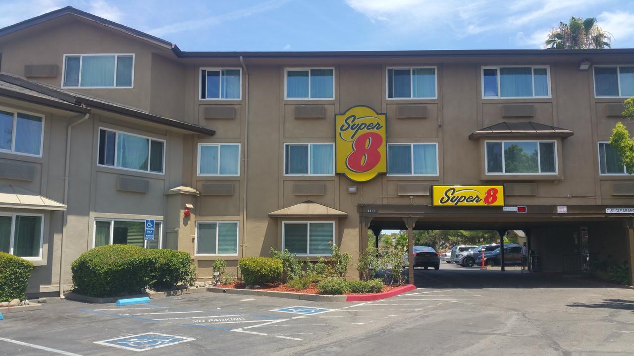 Super 8 By Wyndham Sacramento Hotel Carmichael Exterior foto