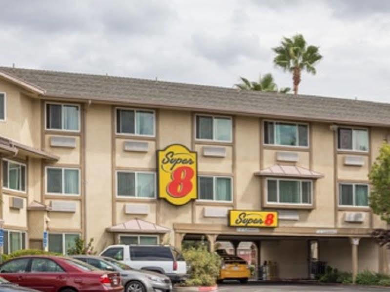 Super 8 By Wyndham Sacramento Hotel Carmichael Exterior foto